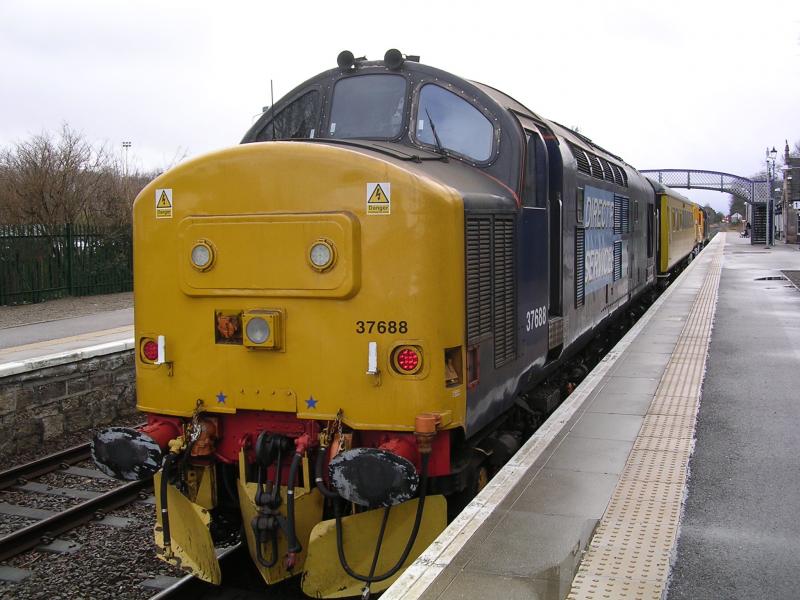 Snow Train - Nairn Station 18-02-12 (37688): 37688 at Nairn Station on Photo of Snow Train - Nairn Station 18-02-12 (37688)