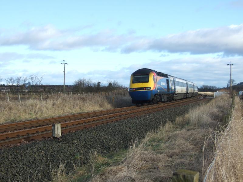 43044: 43044 on the rear of 1S03 at Cults Mill Photo of 43044