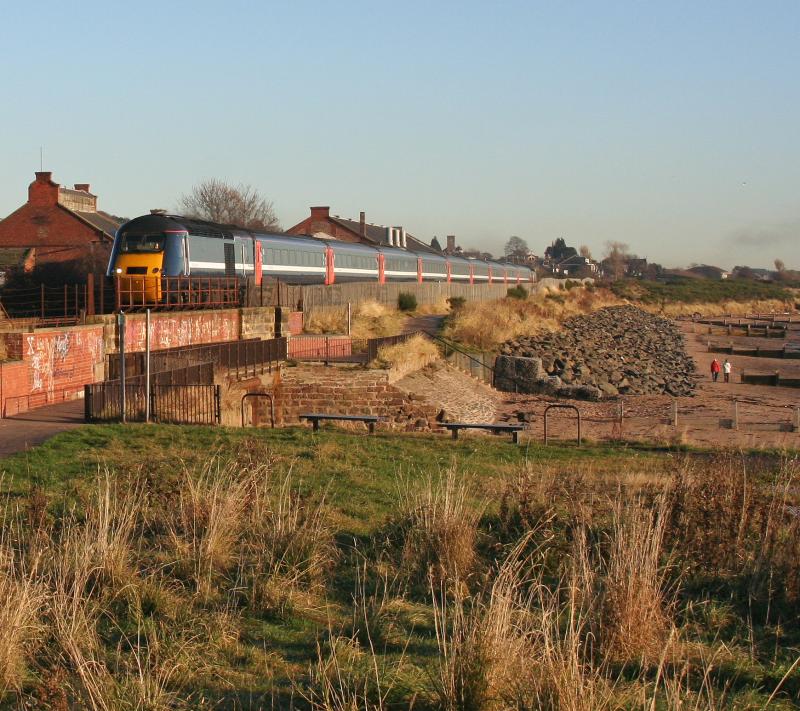 GNER white stripe:
43107 leads a white striped GNER HST at Balmossie 11th December 2007 Photo of GNER white stripe