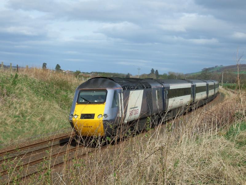 43299: 43299 attempts to hide behind the weeds. Bad timing on my part precluded a better position to take the shot.
1E23 Approches Bow of Fife Photo of 43299
