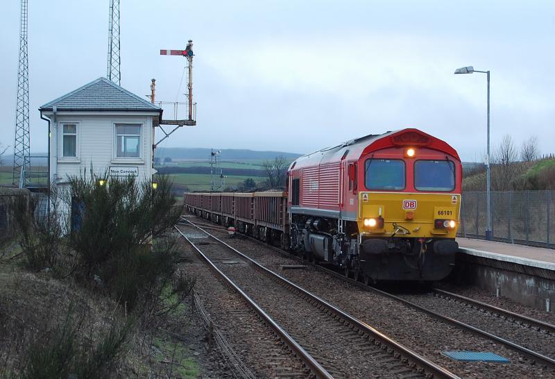 Red shed at sunset: 6K11 Brownhill loops to Carlisle enters New Cumnock at dusk on 11th March 2012 Photo of Red shed at sunset