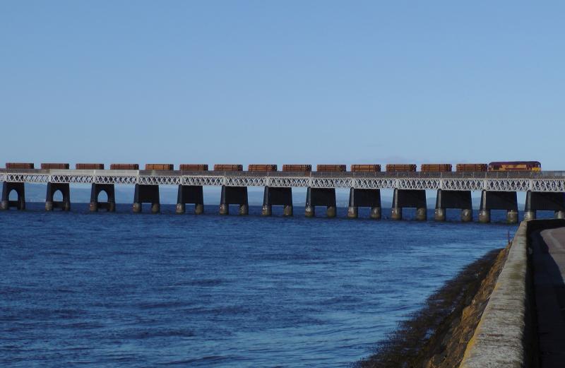 66119 6S04 Pipes on Tay Bridge:
A first? Photo of 66119 6S04 Pipes on Tay Bridge