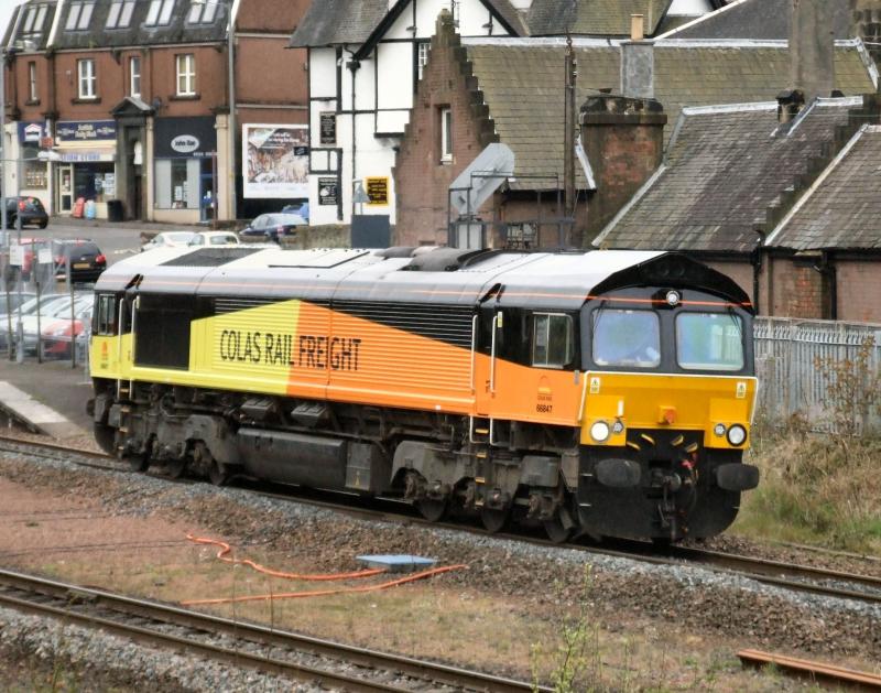 66847 passes Larbert with 0Z47 for Stirling.: 66847 passes Larbert with 0Z47 for Stirling. Photo of 66847 passes Larbert with 0Z47 for Stirling.