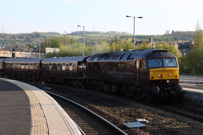 47237 On Royal Scotsman : WCRC 47237 working the second classic Royal Scotsman Tour at Perth, arriving in to platform 2, ready for the departure 19:15 1H82 Perth - Dundee, for overnight stabling. 03/05/12
Photo of 47237 On Royal Scotsman