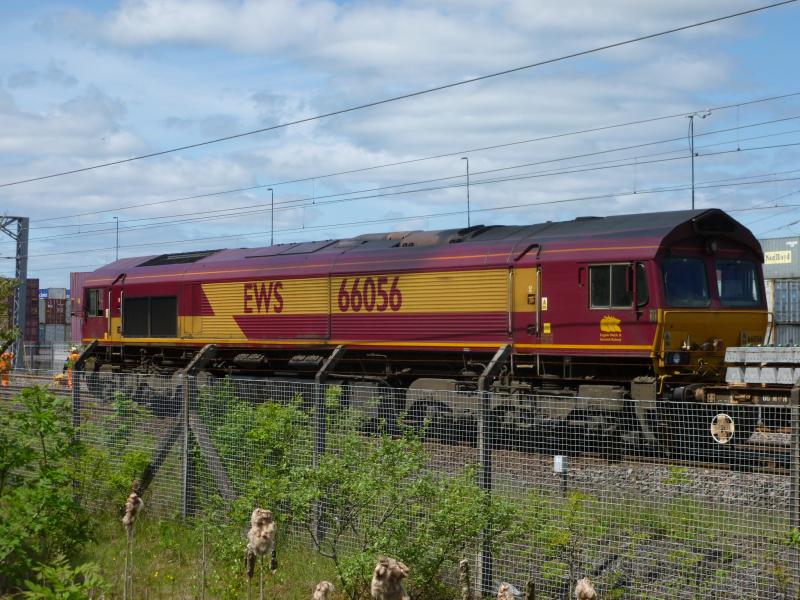 66056: 66056 on engineers in Paisley Photo of 66056