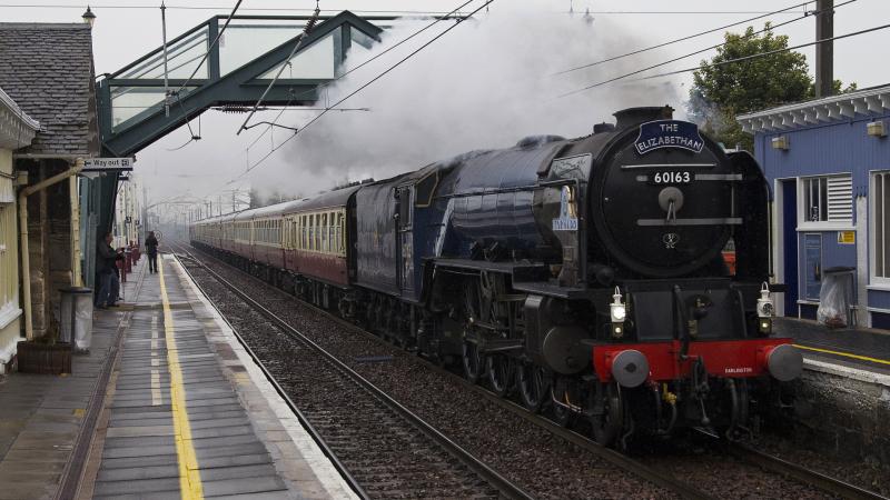 TORNADO DOWN ELIZABETHAN AT DREM 11.6.13: Photo of TORNADO DOWN ELIZABETHAN AT DREM 11.6.13
