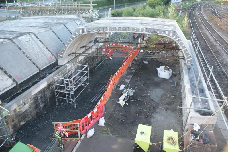 Three Con-arch sections of Span 4 of Shore Road bridge are now in place: Three Con-arch sections of Span 4 of Shore Road bridge are now in place. 15.09.13 Photo of Three Con-arch sections of Span 4 of Shore Road bridge are now in place