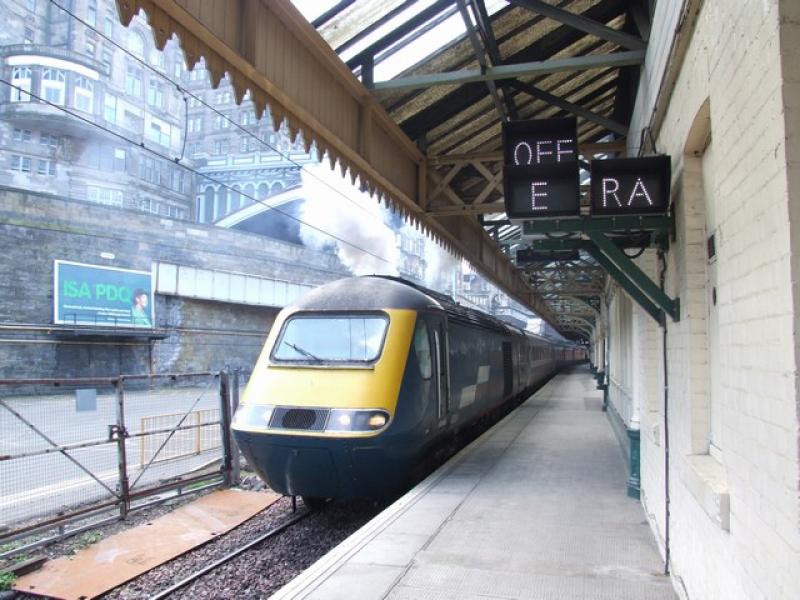 43104: 43104 makes a claggy (thanks Richard) departure from Waverley to Craigentinny on 5Z26 Photo of 43104
