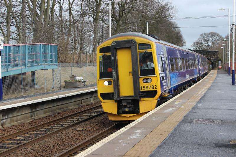 158 at Dalgety Bay: Photo taken on weekend break so train.destination unknown. Photo taken 15/03/2014 at 13:00 Photo of 158 at Dalgety Bay