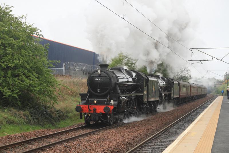 1Z25: 44871 + 45407 on 1Z25 Edinburgh to Stranraer passing Brunstane on 30/04/2014. (this was the 4th of 5 trains in 80 minutes on the sub) Photo of 1Z25