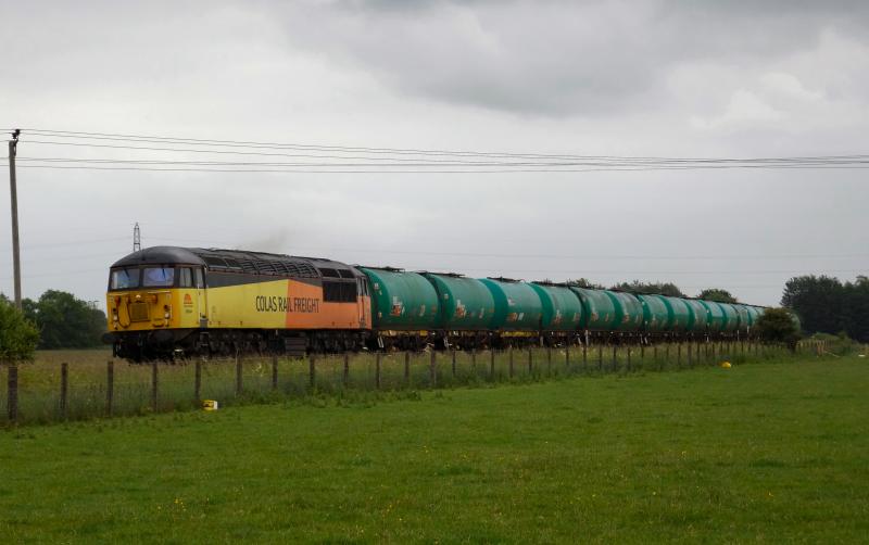 56094 passes Broom Farm with 6N72 for Grangemouth.: 56094 passes Broom Farm with 6N72 for Grangemouth. Photo of 56094 passes Broom Farm with 6N72 for Grangemouth.
