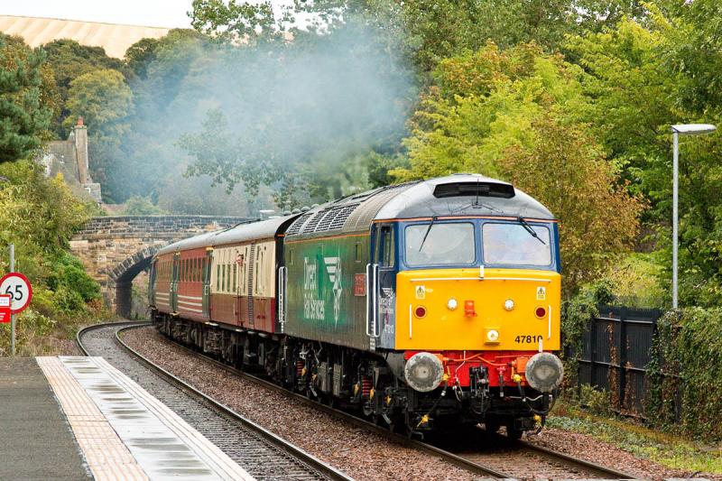 47810 Photo of 47810