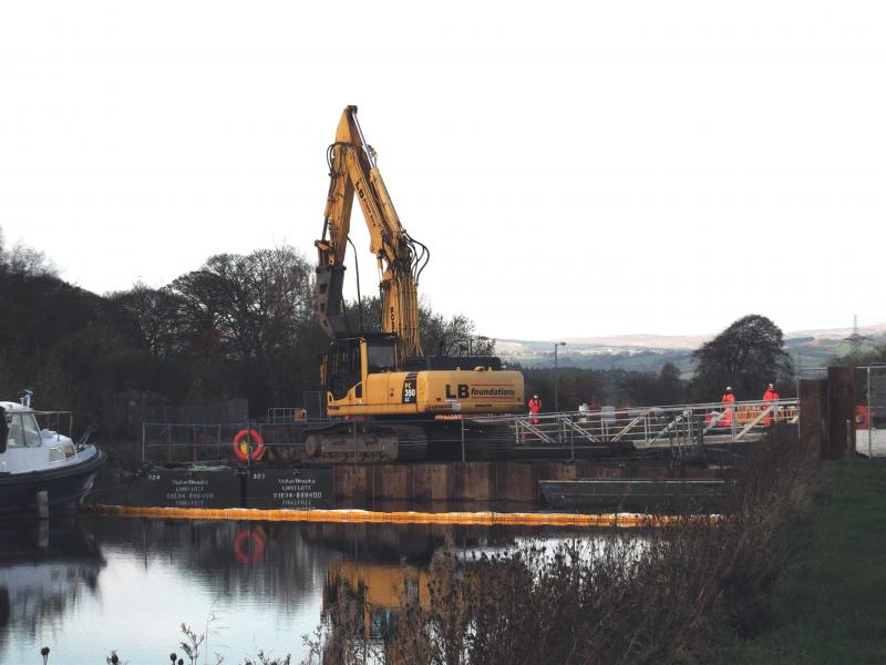 Carmuirs Tunnel: Ongoing work above Carmuirs tunnel this morning. Photo of Carmuirs Tunnel