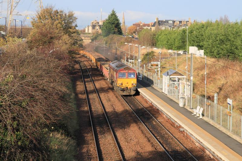 6K10: 66188 on 6K10 09.10 Kilmarnock to Millerhill passing through Brunstane on 09/11/2014 Photo of 6K10