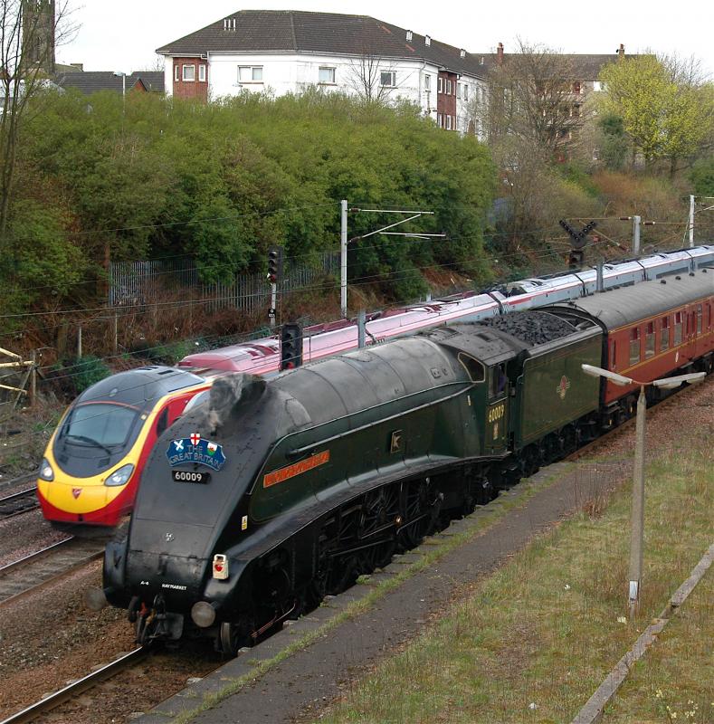 Old meets new at Rutherglen: Union & Pendo meet at Rutherglen. Photo of Old meets new at Rutherglen