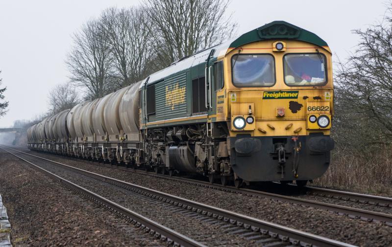 66622: 66622 on 6H51 to Inverness passes Forgandenny. 17/03/15 Photo of 66622