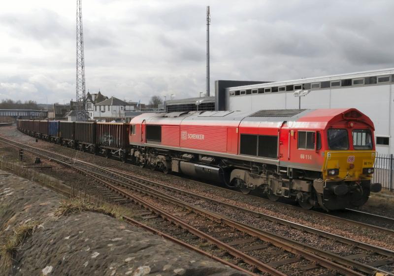 66114 passes Larbert with 6G25 Mossend - Earlseat: 66114 passes Larbert with 6G25 Mossend - Earlseat Photo of 66114 passes Larbert with 6G25 Mossend - Earlseat
