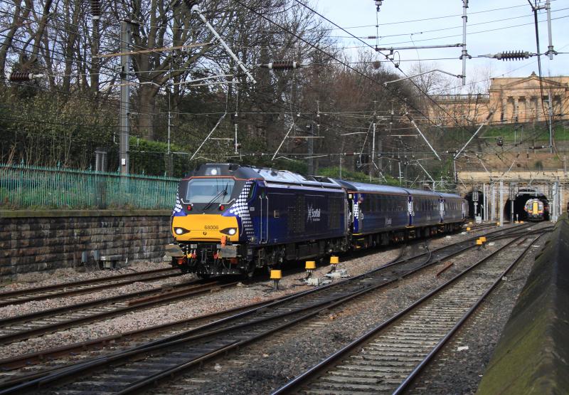 68006 in Princes St Gardens: 68006 Photo of 68006 in Princes St Gardens