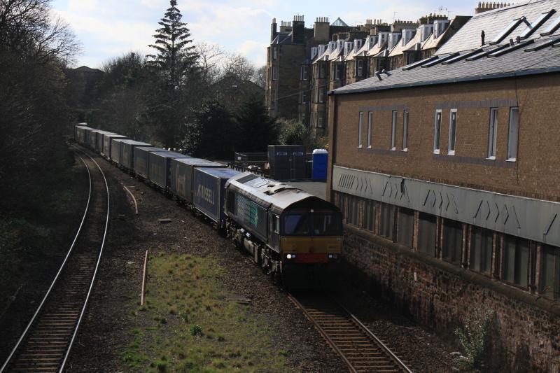 Diverted intermodal: 66427 on ???? 14.44 Coatbridge Flt to Daventry Drs passing the site of Newington station on 06/04/2015 Photo of Diverted intermodal