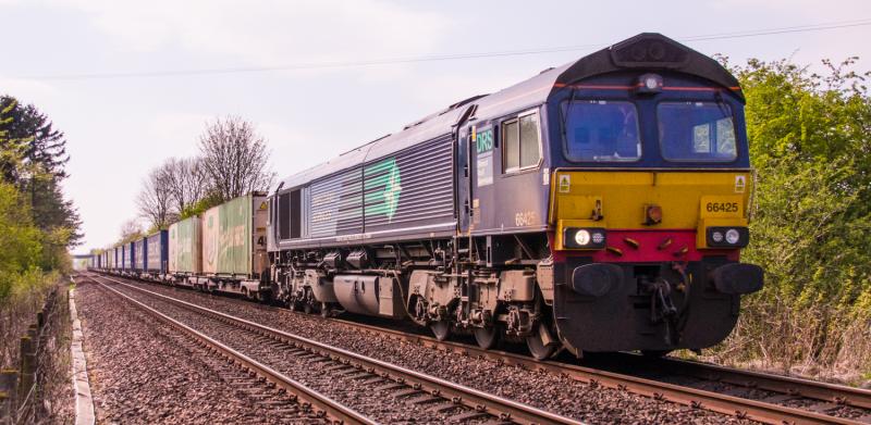66425: 66425 on 4A13 running late passes Forgandenny. 24/04/15 Photo of 66425