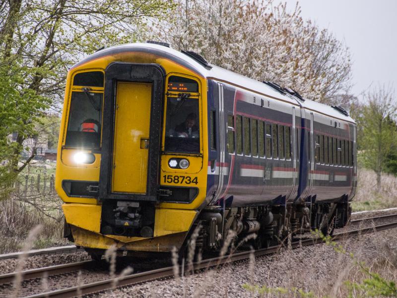 158734: 158734 passes Bridge of Earn. 27/04/15 Photo of 158734