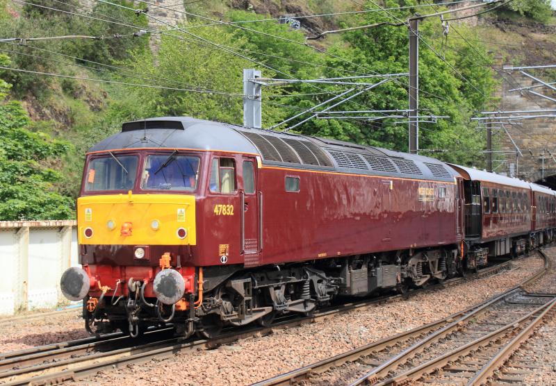 How many liveries has this loco had?: west Coast livery on 47832. This the sixth livery on this loco in 10 years. How many liveries has this loco had in 50 years? Photo of How many liveries has this loco had?