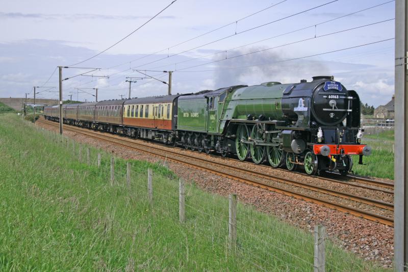 A1 4-6-2 60163 with 1Z51 railtour form Carlisle To Carlisle at Gailes on 27-06-15.jpg: Photo of A1 4-6-2 60163 with 1Z51 railtour form Carlisle To Carlisle at Gailes on 27-06-15.jpg
