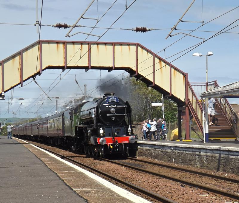 Tornado at Prestwick.jpg: Tornado storms past admiring crowds on a sunny Saturday afternoon at Prestwick Town, Ayrshire Photo of Tornado at Prestwick.jpg