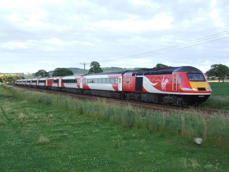 VTEC 11 Aug 2015: 43299 leads 43302 and Photo of VTEC 11 Aug 2015