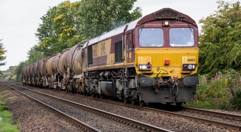 66183: 66183 heads to Aberdeen, seen passing Forgandenny. 11/09/15 Photo of 66183