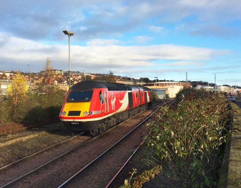 43311 43318 0Z43 Dundee 221115: Unusual sight of 2 back to back power cars heading to Aberdeen to collect a broken TGS coach and haul back to Craigentinny (also an odd sight!) Photo of 43311 43318 0Z43 Dundee 221115