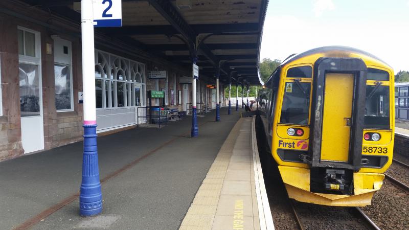 158733: 158733 at Dunfermline Town for Glenrothes with Thornton service 28th August 2014. Photo of 158733