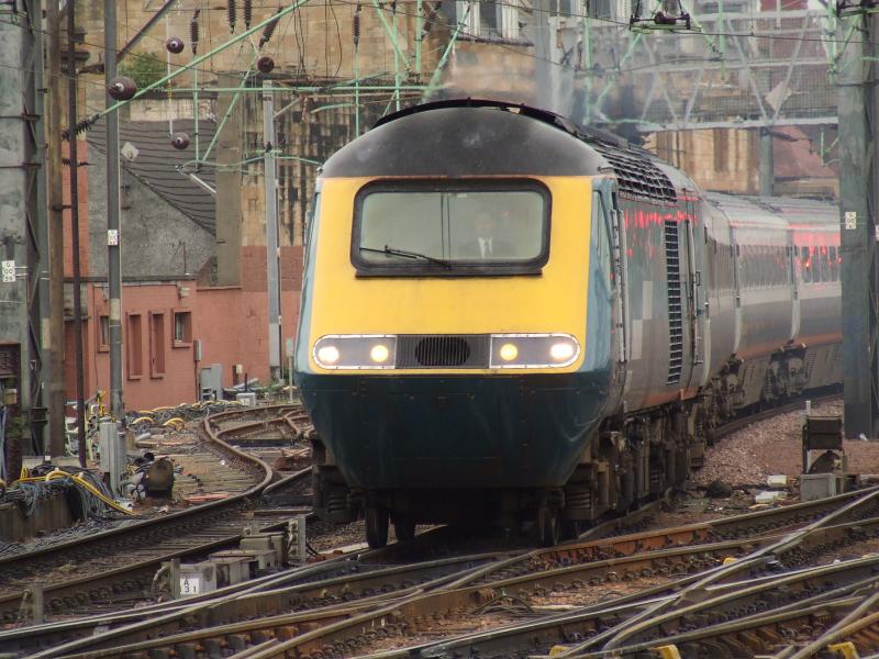 XC HST at Central: CrossCountry HST 43007 at Glasgow Central on 3rd July 08 Photo of XC HST at Central