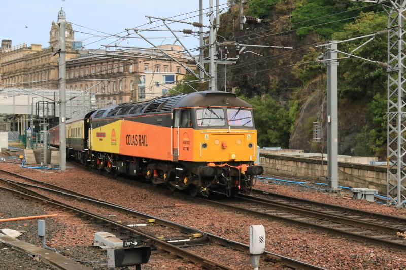 5Z22: 47739 leaves Waverley on 5Z22 06.41 Edinburgh to Craigentinny running 30 minutes late on 10/09/2016 Photo of 5Z22
