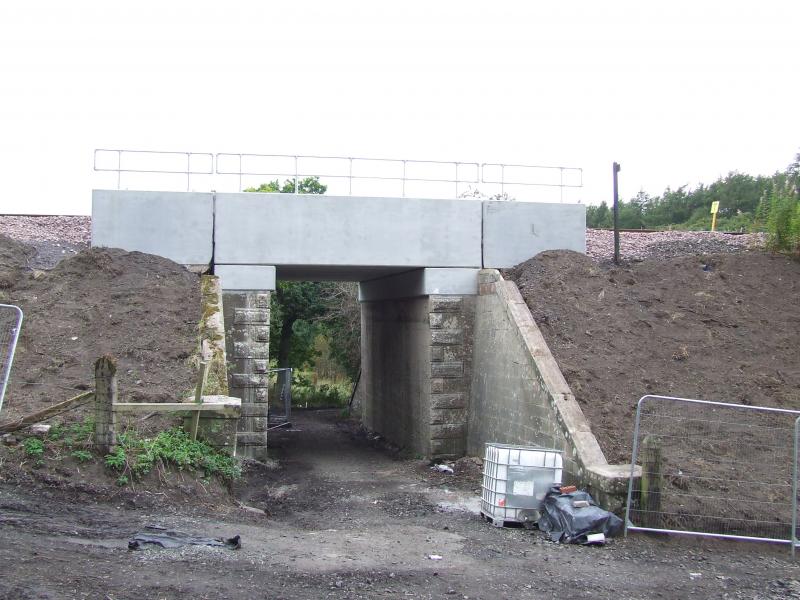 Bridge 135 at Easter Ballomill: Photo of Bridge 135 at Easter Ballomill (Near Bow of Fife LC) which was renewed on 10th September 2016 Photo of Bridge 135 at Easter Ballomill