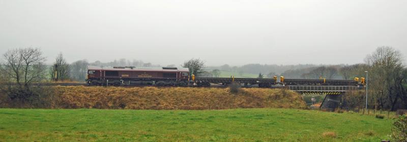 66746 NOT SO ROYAL SCOTSMAN: 66746 Leaving the Barrhead possession at Lugton on 6K01 on an Ughly wet Sunday 13th Nov 2016. Barrhead - Carlisle NY Engineers working Photo of 66746 NOT SO ROYAL SCOTSMAN