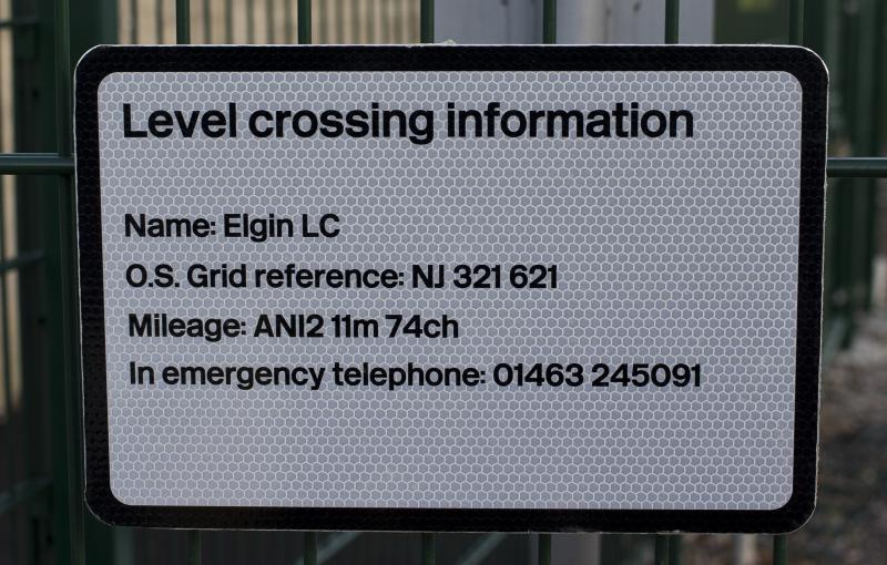 ELGIN LC SIGN 2.jpg: Photo of ELGIN LC SIGN 2.jpg