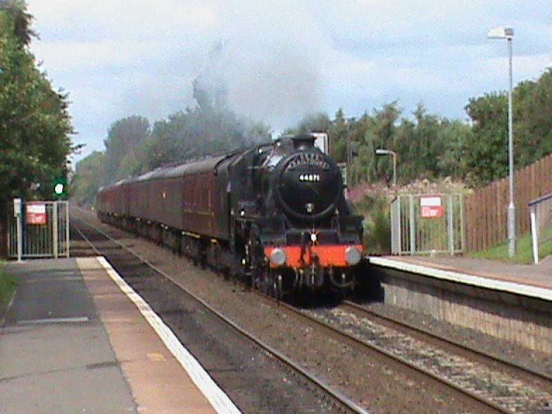 44871 South Gyle 20/08/17: Heading for Edinburgh, and onwards to Tweedbank, after picking up passengers around the Fife Circle. Photo of 44871 South Gyle 20/08/17