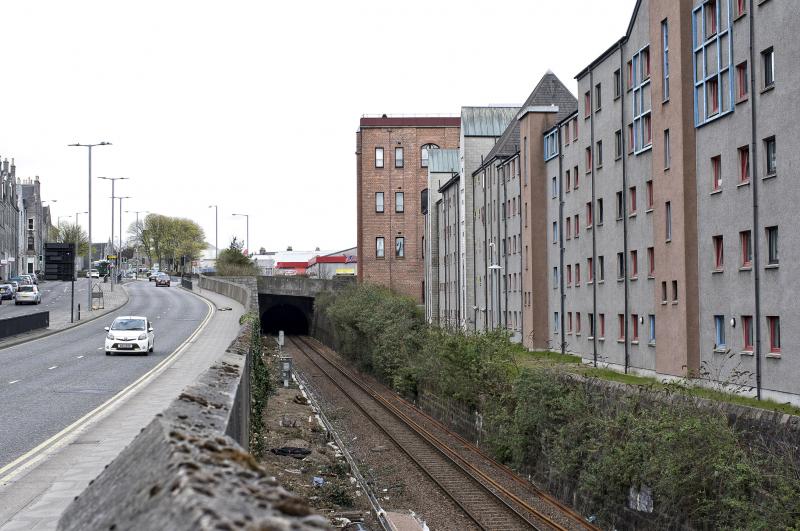 LOOKING NORTH TO HUTCHEON STREET TUNNEL 29.4.18.jpg: ALTHOUGH NEW RAIL HAS BEEN DROPPED OFF HERE THE ACTUAL REDOUBLING MAY START BEYOND THE TUNNEL Photo of LOOKING NORTH TO HUTCHEON STREET TUNNEL 29.4.18.jpg