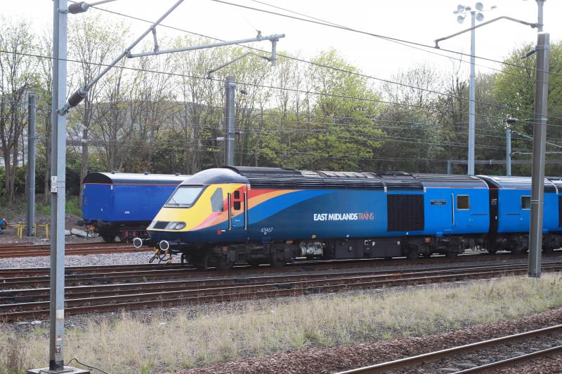 EMT 43467 with vinyls: 43467 Photo of EMT 43467 with vinyls