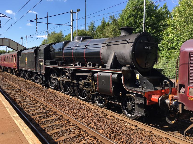 44871 Drag by Diesels: 44871 and her support coach are hauled south by a pair of WCRC 37s. Photo of 44871 Drag by Diesels