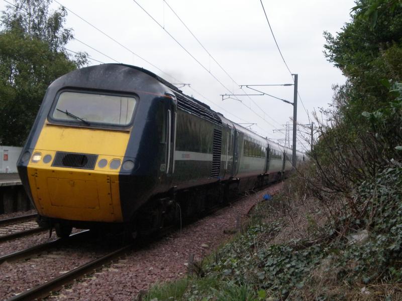 43051 screaming through Kirknewton: 43051 rounds the bend at Kirknewton for Newcastle Photo of 43051 screaming through Kirknewton