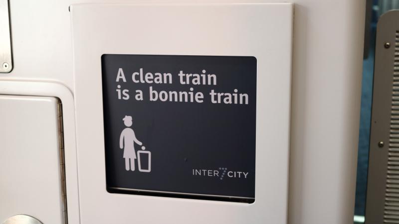 Bin in the HST Intercity unit: Photo of Bin in the HST Intercity unit
