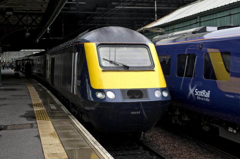 43012-125.jpg: GOOD GRIEF ARE THESE THINGS FAST!! Photo of 43012-125.jpg