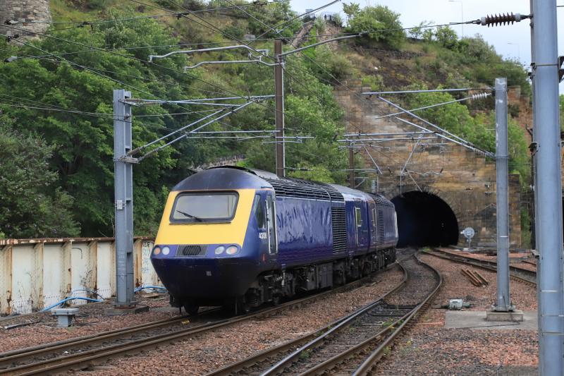 0M99: 43179 + 43136 om 0M99 10.33 Haymarket Depot to Loughborough approaching Calton Tunnel North on 05/07/2019 Photo of 0M99