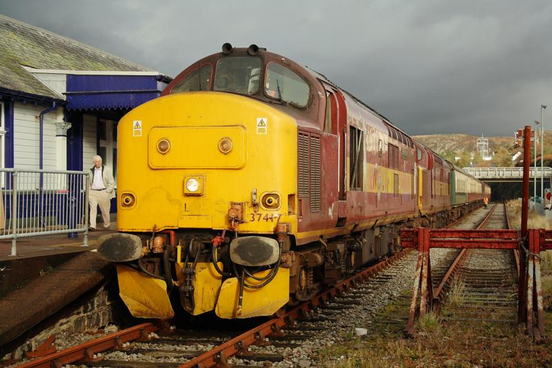 37417/401 @ Kyle #1: Photo of 37417/401 @ Kyle #1