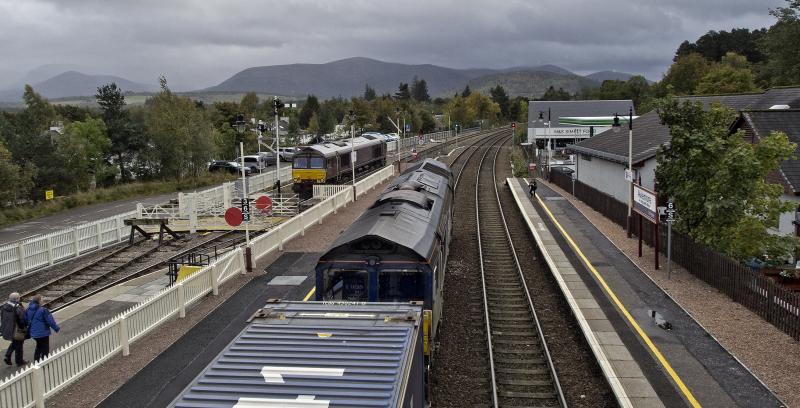66422 AND 66746 AVIEMORE 9.10.19.jpg: Photo of 66422 AND 66746 AVIEMORE 9.10.19.jpg
