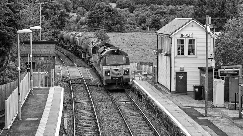 70806 INSCH 26.8.20.jpg: IRVINE PAPER MILL-ABERDEEN WATERLOO CHINA CLAY EMPTY TANKS Photo of 70806 INSCH 26.8.20.jpg