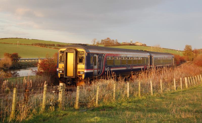 Sprinter at sunset: Train 1S74 Newcastle to Stranraer approaches Drybridge in October 08 Photo of Sprinter at sunset