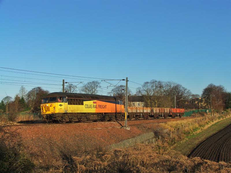 56302: 56302 with 6S31 Doncaster-Millerhill Photo of 56302